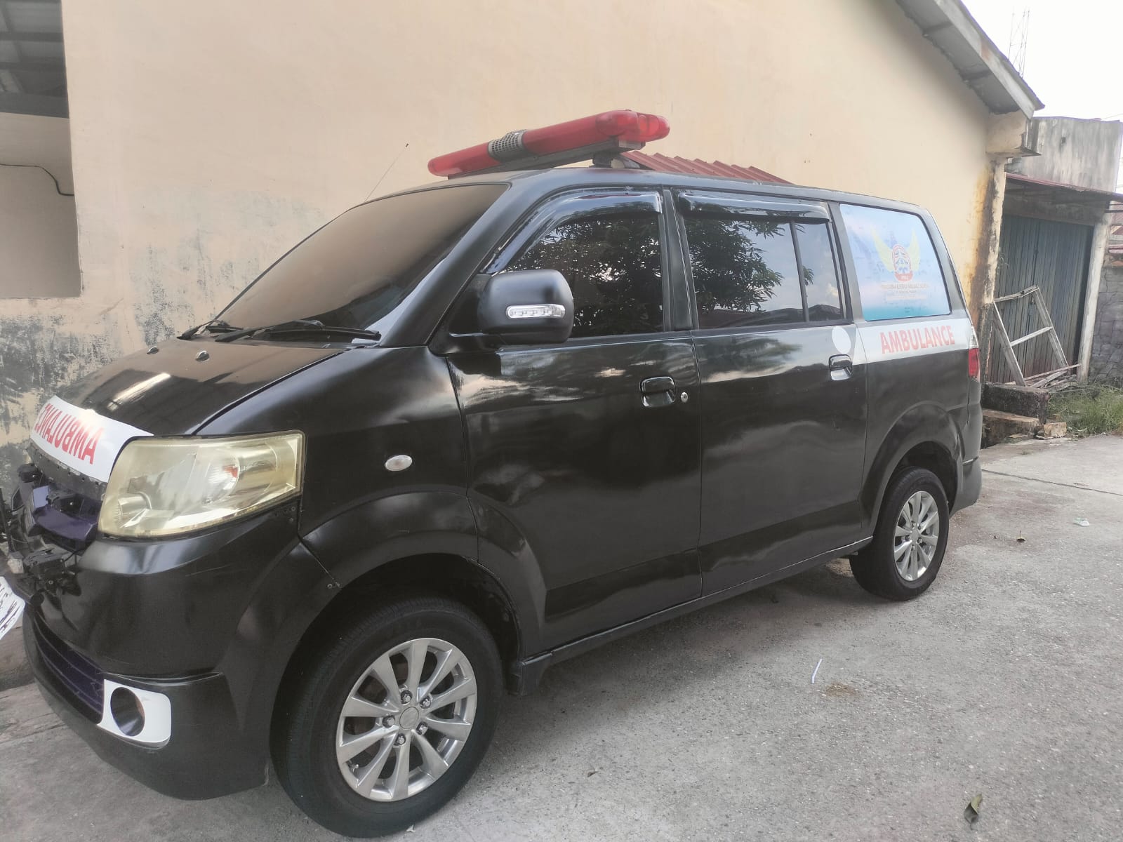 Gallery Ambulance 5